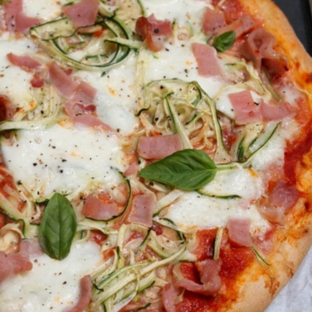 How To Make a Zucchini Bacon Pizza?